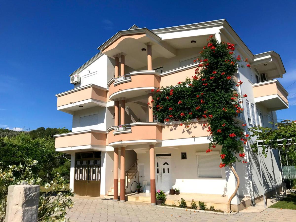 Apartments Kraja Улцинь Экстерьер фото